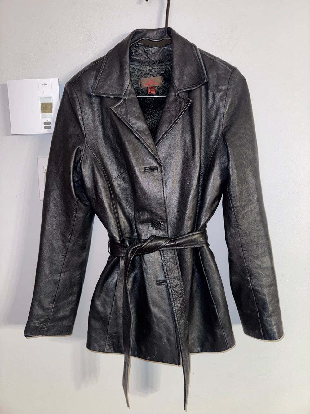 Danier Black Leather Belted Women's Jacket with Fleece Lining